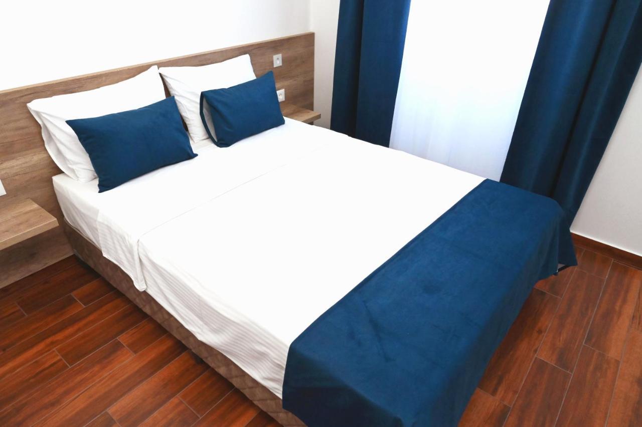 Dona, Altina Aparthotel Beograd Ngoại thất bức ảnh